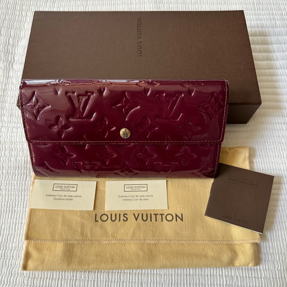Authentic Louis Vuitton Vernis Wallet - Purple Patent Leather